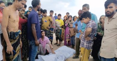 সিরাজগঞ্জে বাস চাপায় ১ জন যাত্রীর মৃত্যু 