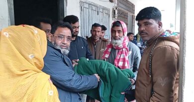 বেলকুচি সদর ইউনিয়নে শীতার্তদের মাঝে শীতবস্ত্র কম্বল বিতরণ