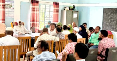 অধ্যক্ষকে দায়িত্ব পালনে বাধা ও মিথ্যা মামলা দিয়ে হয়রানির অভিযোগ উঠেছে