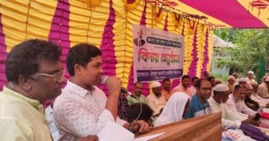 চৌহালীতে প্রধান শিক্ষক আব্দুল হাকিম শিকদারের অবসরজনিত বিদায়